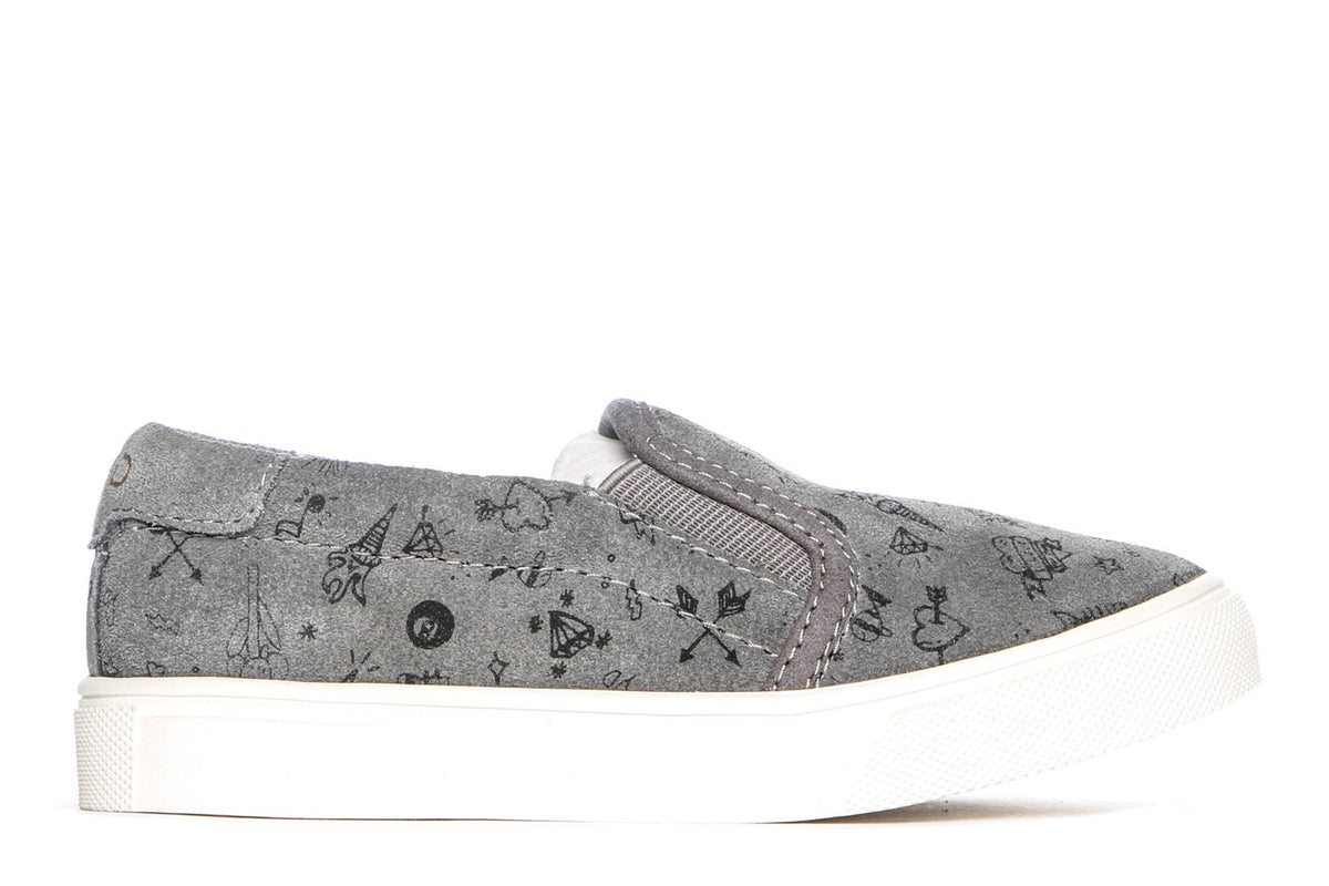 Akid shoes sale store