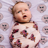 Kip&Co x Hugo Loves Tiki Swaddle | Seahorses - Green Hearts Pink
