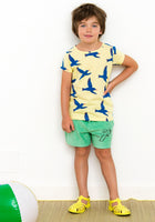 Nadadelazos T-Shirt | Seagulls - Green Hearts Pink