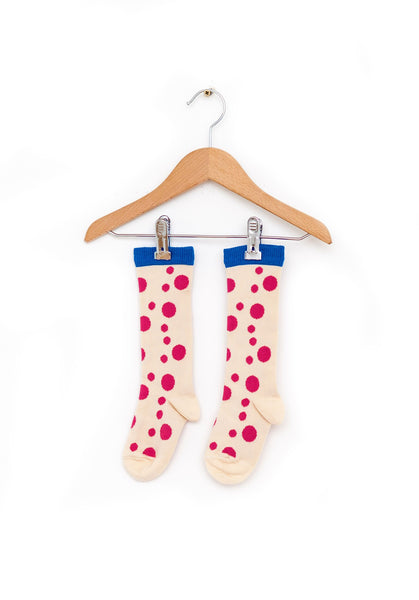 Nadadelazos Socks | Flamenco Dots - Green Hearts Pink